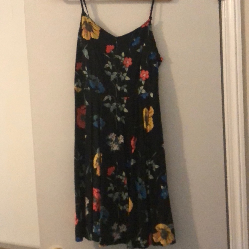 Floral pattern dress